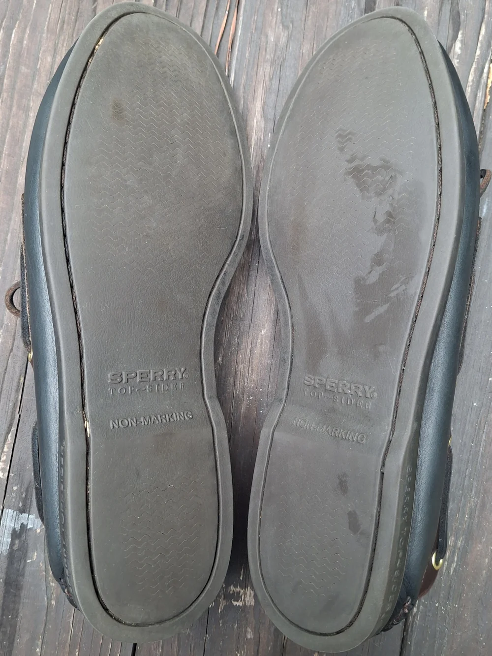 Sperry Two-Tone Black and Brown Leather Boat Shoes Size 10.5